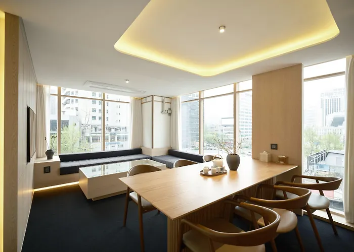 Hotel Uh Deoksugung Seul